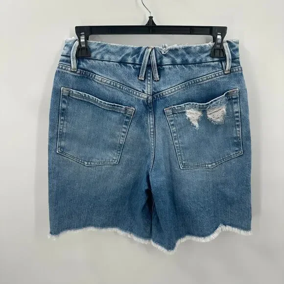 GOOD AMERICAN NWT 90's Icon Bermuda Denim Jean Raw Hem Short in Indigo073 // 2 - Picture 8 of 10